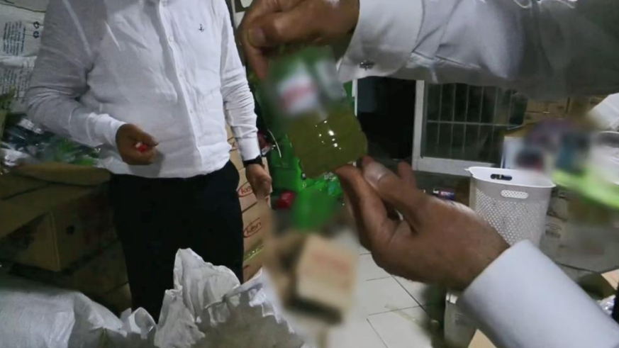 Yaklaşık 30 ton gıda ürünü ele geçirilmiştir