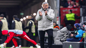 Takımımın performansı sebebiyle hayal kırıklığı yaşıyorum