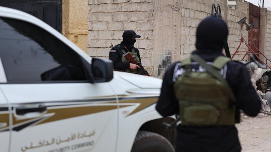 DEAŞ ve SDG’ye silah sevkiyatı yapan şebekeye operasyon