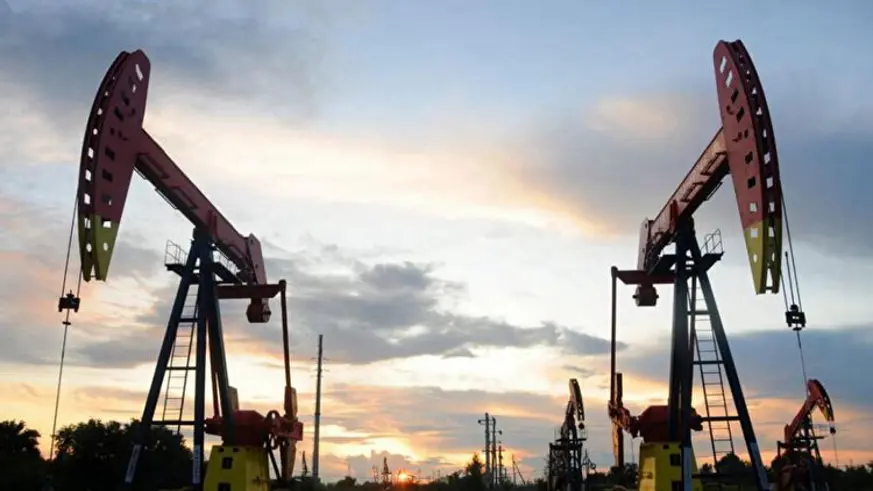 Suriye yönetimi, 2 petrol sahasını kontrolüne aldı