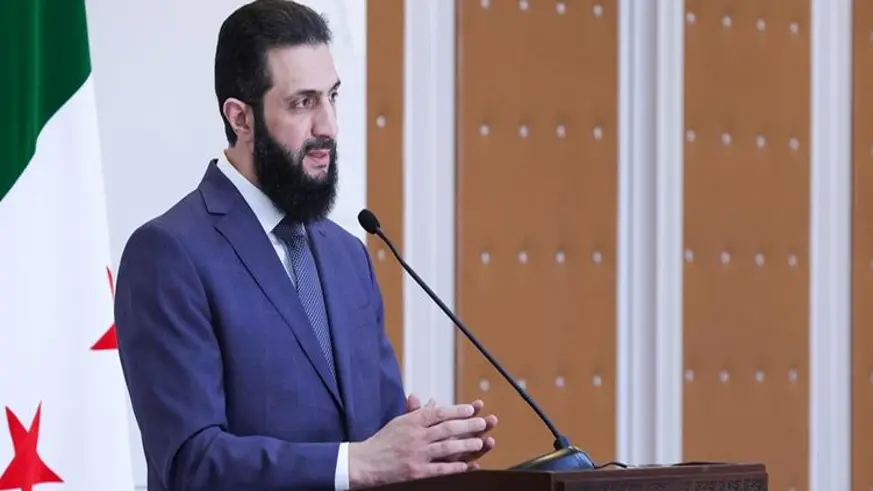 Geçiş döneminin cumhurbaşkanı ilan edildi