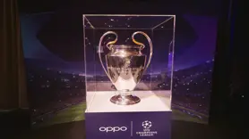 UEFA Şampiyonlar Ligi kupası İstanbul'da sergilendi