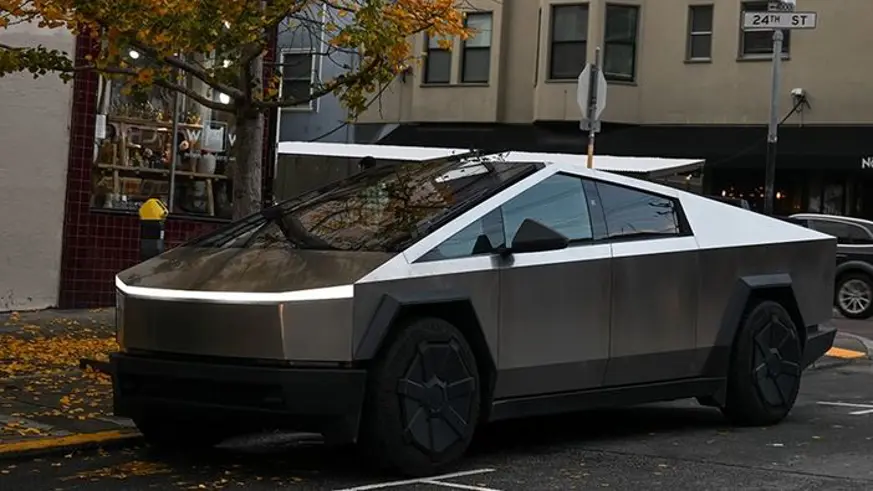 Tesla, 46 binden fazla Cybertruck aracını geri çağırdı