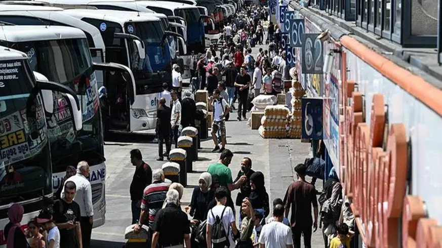 3,5 milyon kişinin otobüslerle seyahat etmesi bekleniyor