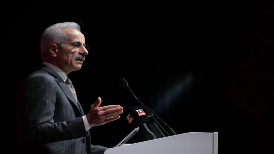 Fiber optik ağ altyapımız, 657 bin kilometre