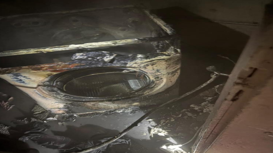 Çamaşır makinesi evi küle çevirdi