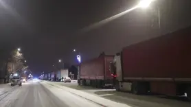 Erzincan-Sivas karayolu çığ nedeniyle ulaşıma kapandı