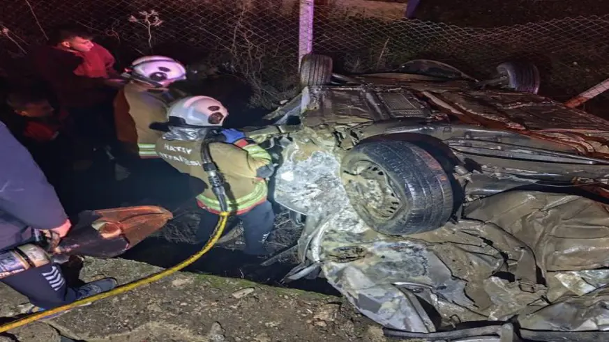 Hatay’da otomobiller çarpıştı