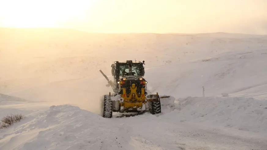 5 ilde 551 yerleşim yerine kardan ulaşım sağlanamıyor