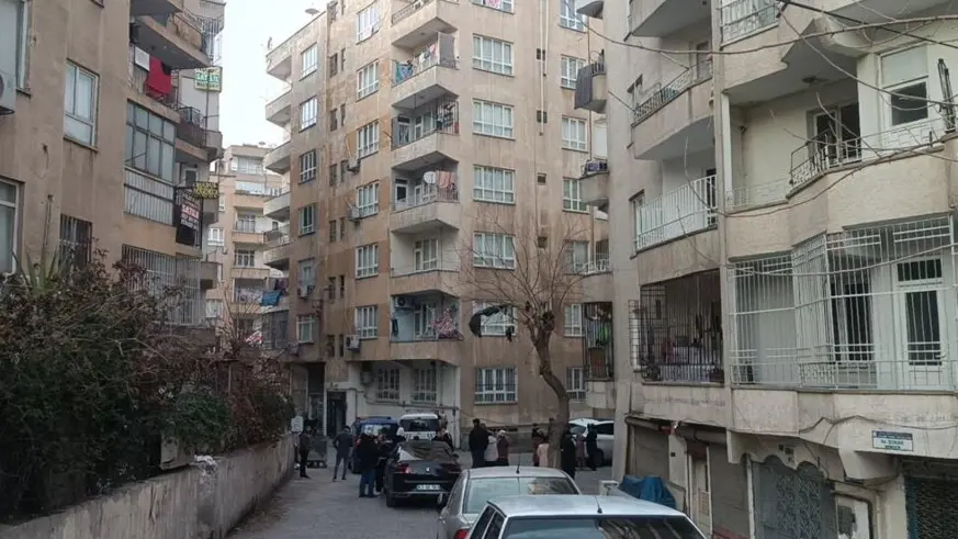 Kolondan ses geldiği iddiası binayı boşalttırdı