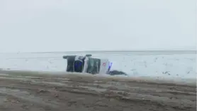 Diyarbakır'da ambulans devrildi