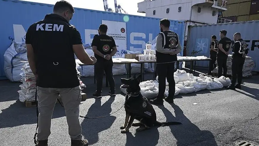 1,7 milyar liralık uyuşturucu yakalandı