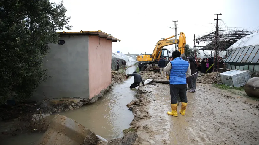 Kanala düşen 3 yaşındaki çocuk hayatını kaybetti