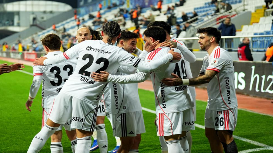 Beşiktaş’ın yenilmezlik serisi 10 maça çıktı