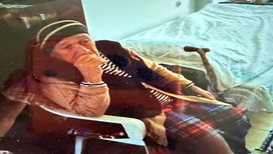 ‘Gezmeye’ diye çıkardığı anneannesini öldürdü