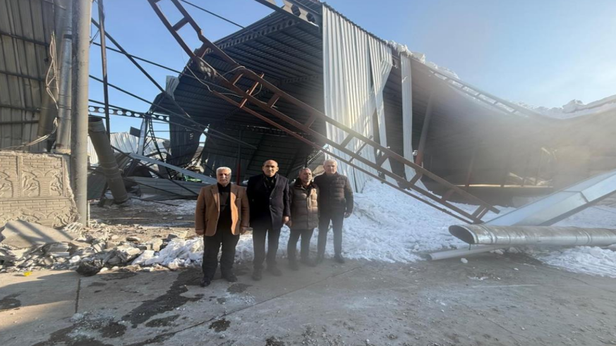 Fabrikaları zarar gören üreticilerle bir araya geldi