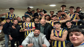 HAZRO BELEDİYESPOR BASKETBOLDA TUTULMUYOR 