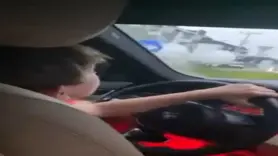 Çocuğuna araba veren aileye ceza kesildi