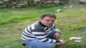 Bir işçi işyerinde iple asılı bulundu