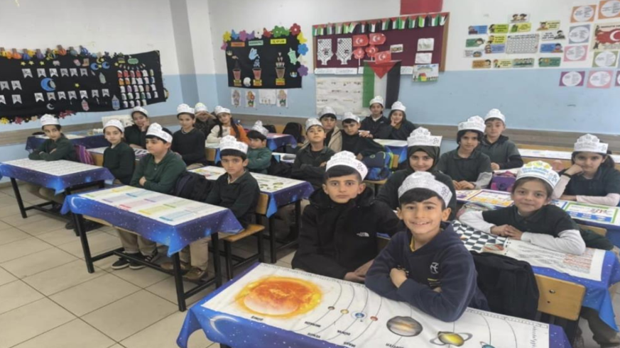 Dicle'de öğrencilerden Ramazan etkinliği