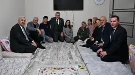 Bakan Bak, depremzede aileyle yer sofrasında iftar açtı