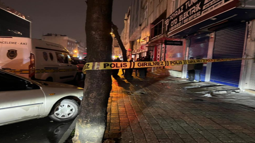 Ekipler binada silahla vurulmuş 2 kişinin cesetlerini buldu