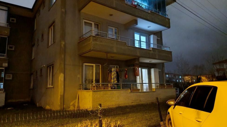 Haber alamadığı kardeşini evde ölü buldu