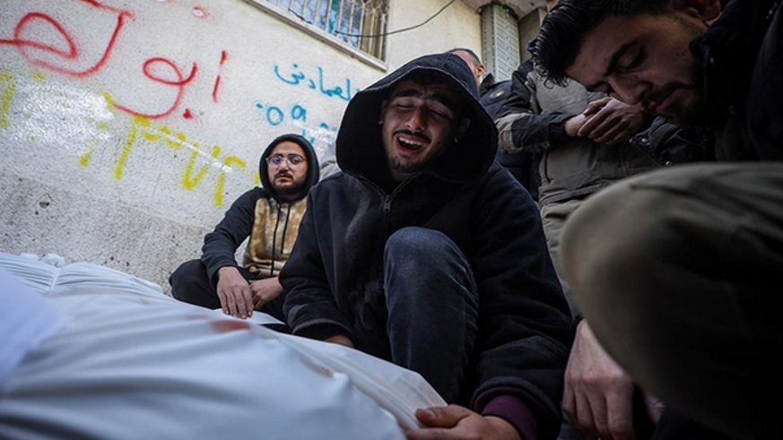 54 Filistinlinin naaşı ve 66 sandık insan kalıntısı Gazze'ye getirildi