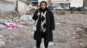 Depremin ilk yarım saatinde annesini kaybetti, 60 saat sonra kendisi kurtarıldı