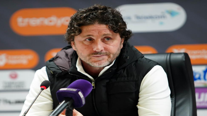 Galibiyeti camiamıza hediye ediyoruz